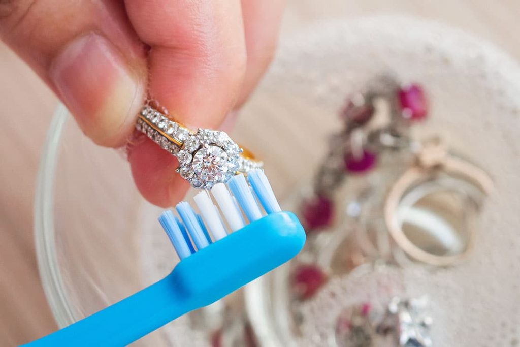 Comment nettoyé bijoux en argent