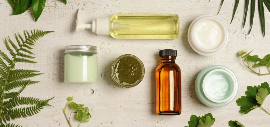 Ingrédients naturels pour un shampoing sec