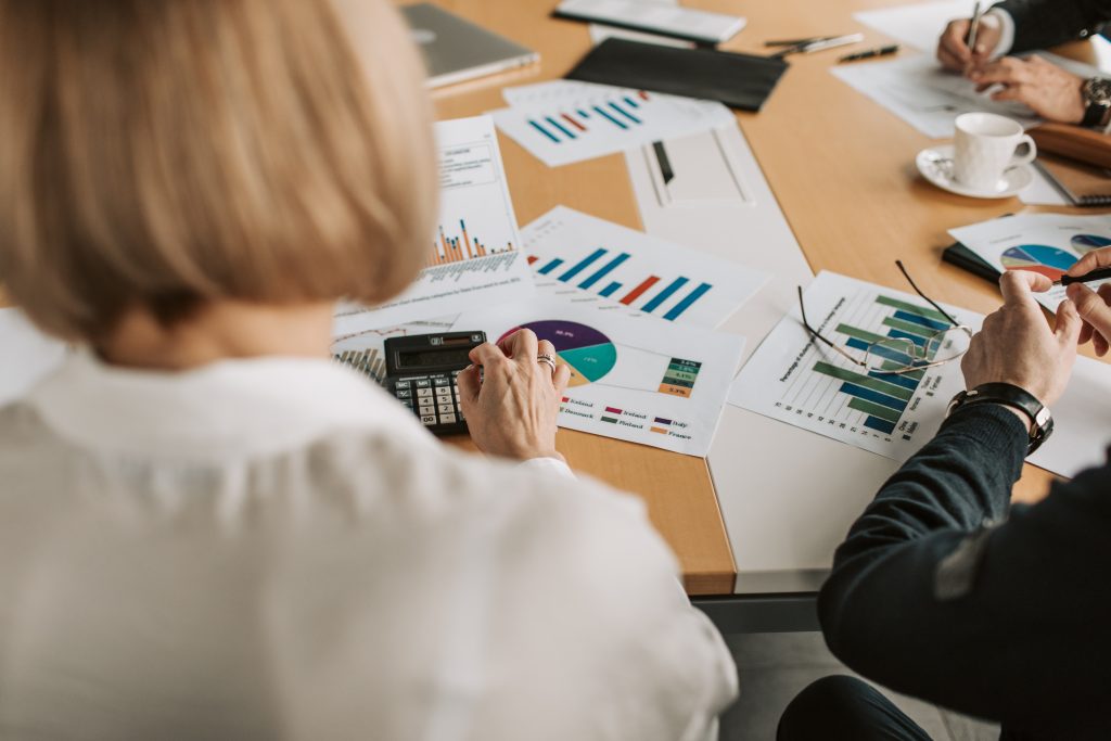 PERSONNES DISCUTENT CRM (Customer Relationship Management)